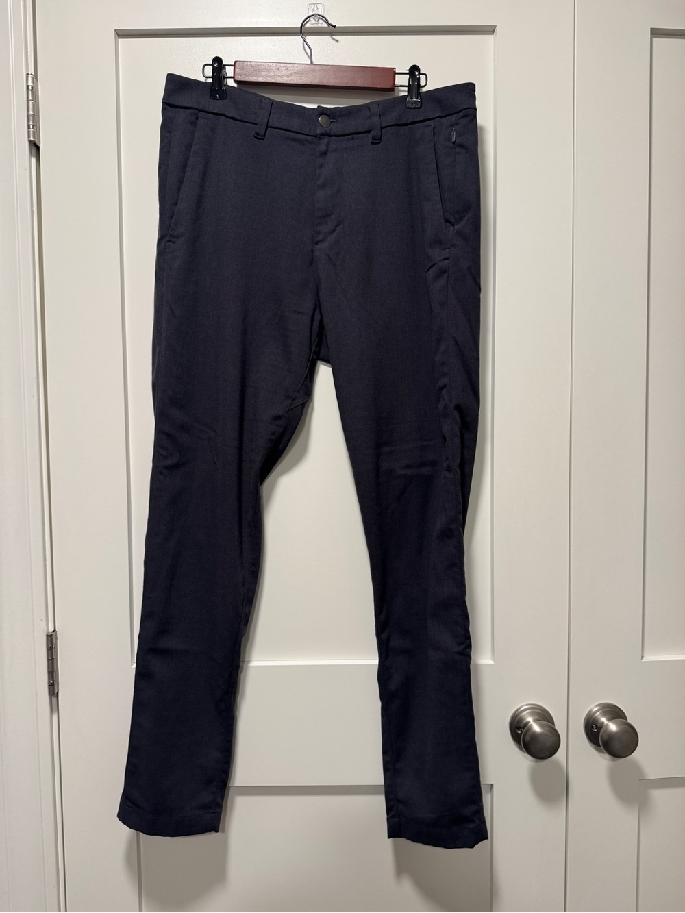 Lululemon men’s Commission Slim Fit Pants Warpstreme Asphalt Grey Wool Sz 33